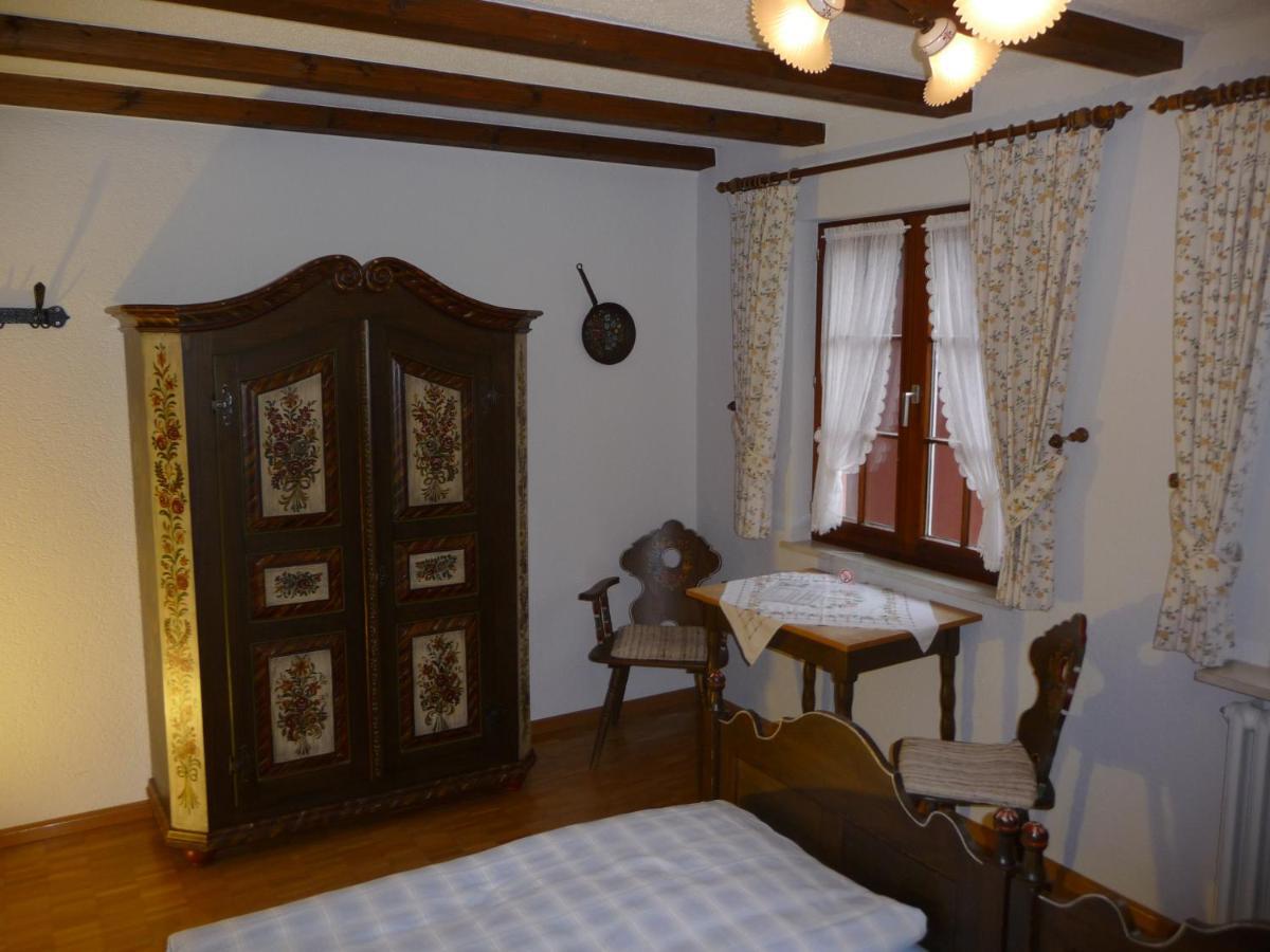 Gasthaus-Pension Zum Kreuz Штюлінген Екстер'єр фото