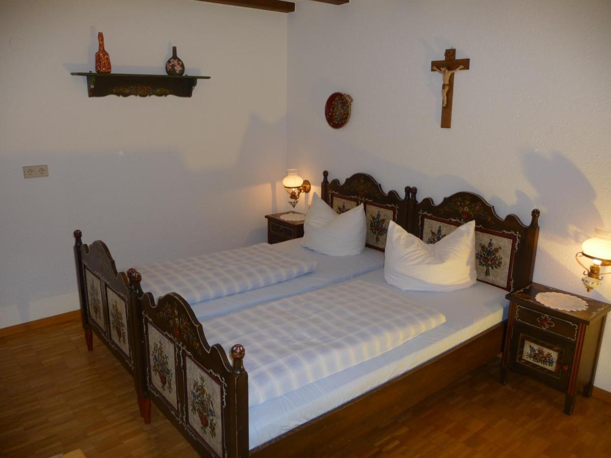 Gasthaus-Pension Zum Kreuz Штюлінген Екстер'єр фото