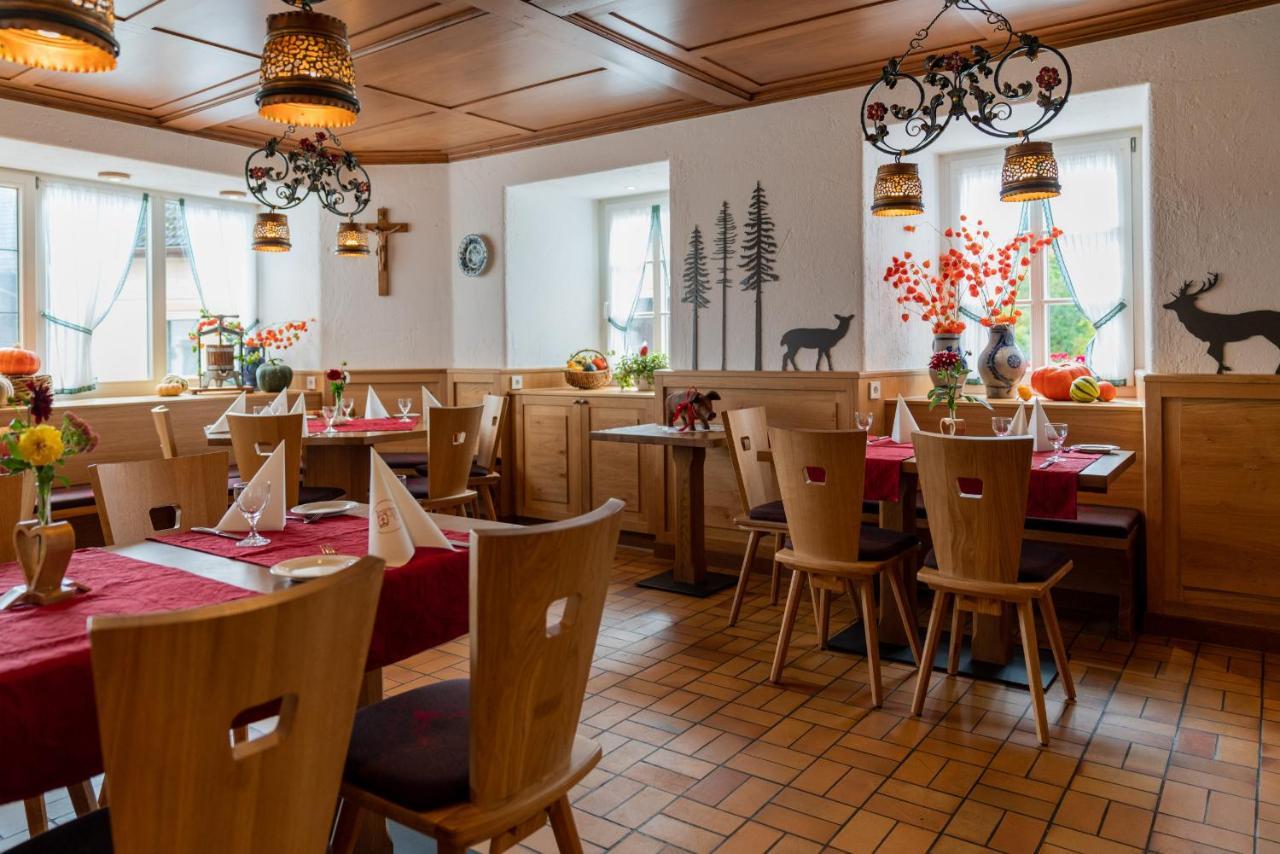 Gasthaus-Pension Zum Kreuz Штюлінген Екстер'єр фото