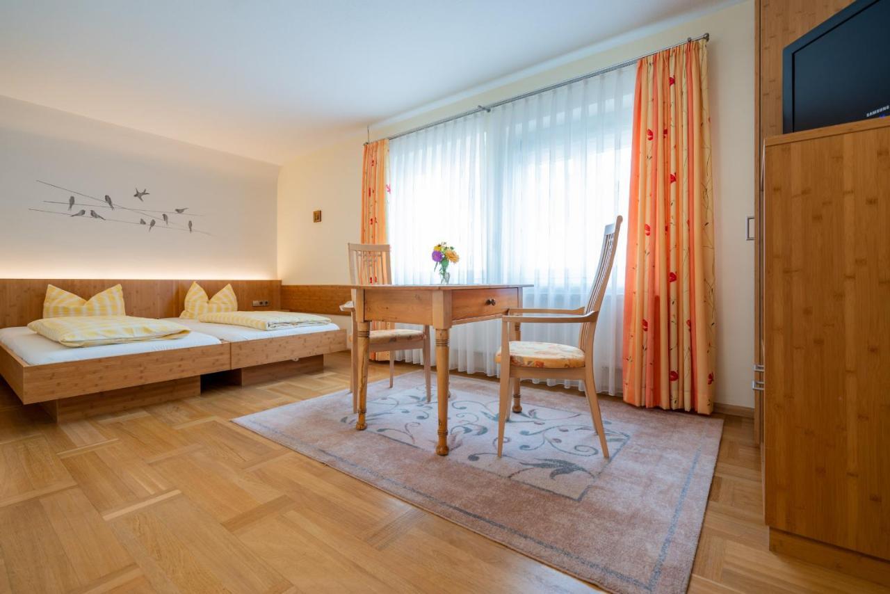 Gasthaus-Pension Zum Kreuz Штюлінген Екстер'єр фото