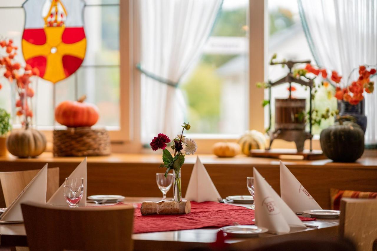Gasthaus-Pension Zum Kreuz Штюлінген Екстер'єр фото
