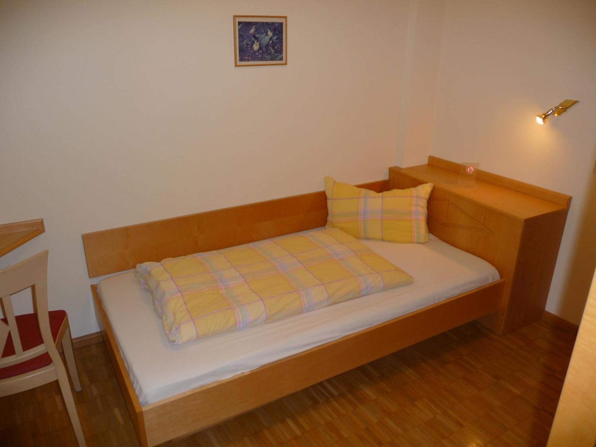 Gasthaus-Pension Zum Kreuz Штюлінген Номер фото