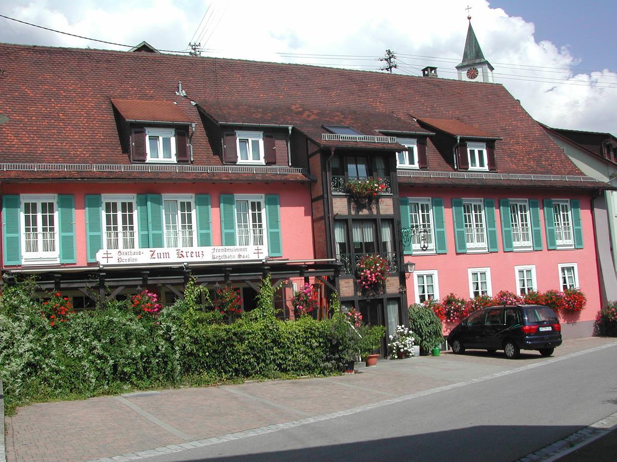 Gasthaus-Pension Zum Kreuz Штюлінген Екстер'єр фото